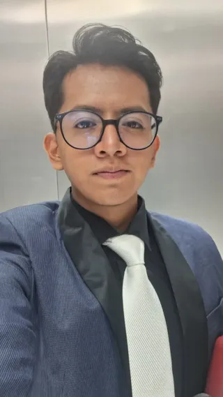 Ángel Sánchez (Martin Godinez)