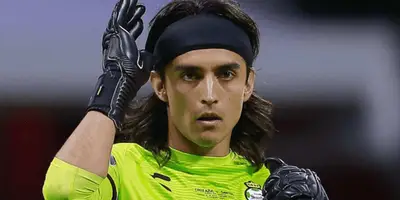 Acevedo en partido con Santos. Foto: Soy Futbol