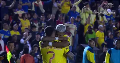 Aguirre tras gol. Captura de TUDN