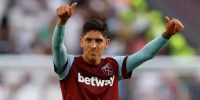 Álvarez en partido con WHU. Foto: Sport judge