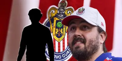 Amaury Vergara junto a futbolista incógnito / FOTO PUBLIMETRO