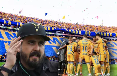 Amaury Vergara molesto y jugadores de Tigres/Foto Adictos al Fútbol.