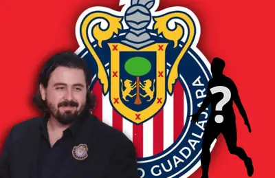 Amaury Vergara sonriendo, logo de Chivas y jugador oculto/ Foto Pinterest.