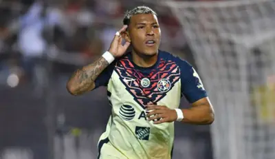 América ha logrado tener un amuleto en el colombiano Roger Martínez.