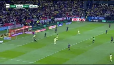 América y Tigres continúan sin hacerse daño en la cancha del Estadio Azteca