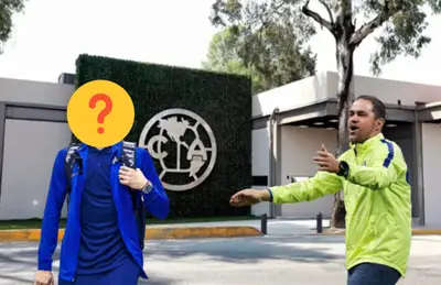 André Jardine celebrando y futbolista con el rostro tapado/ Foto Águilas Monumental.