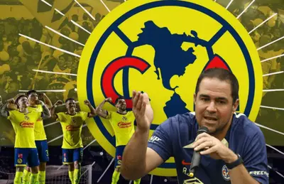 André Jardine con micrófono y jugadores del América/Foto Mediotiempo.