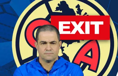 André Jardine y palabra exit a su lado/Foto Club América