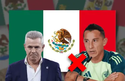 Andrés Guardado hablando y Javier Aguirre, tache rojo de lado/ Foto Poblanerías.com