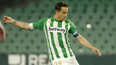 Andrés Guardado participó 63 minutos y colaboró con una asistencia en la caída de su equipo por 4-3 sobre el Real Celta de Vigo.