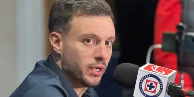 Anselmi en confe de prensa. Foto: Adrián Esparza