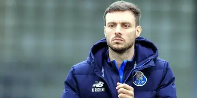 Anselmi en partido con Porto. Foto: Reforma