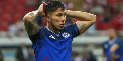 Bye bye, Salcedo, Cruz Azul ya está tras los pasos de un central.