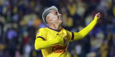 Calderón en partido. Foto: De10.com