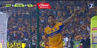 Captura de Azteca Deportes del gol de Ozziel
