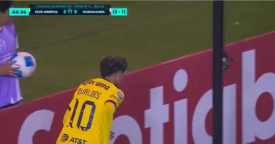 Captura de Concachampions del gol de Valdés