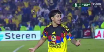 Captura de TUDN de gol de Zendejas