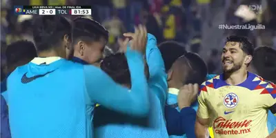 Captura de TUDN del gol Aguirre