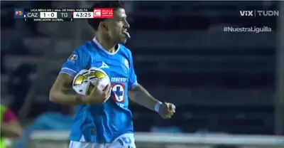 Captura de TUDN del gol de Rivero