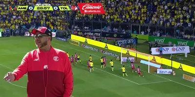 Captura de TV Azteca, con Mohamed al frente