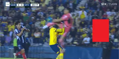 Captura tomada de TUDN, del golpe de Andrada a Valdés.