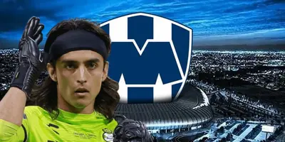 Carlos Acevedo junto al escudo de Rayados de Monterrey / FOTO SPORTS MEDIA