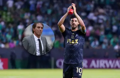 Carlos Vela y Guillermo Almada/Foto Fútbol Total.