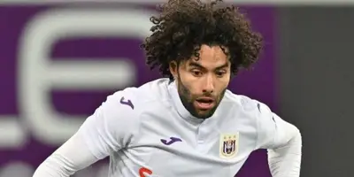 César Huerta en un partido con el Anderlecht / SPORT JUDGE