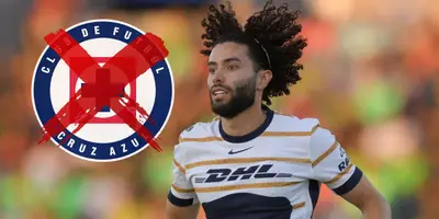 César Huerta junto al escudo del Cruz Azul / FOTO FÚTBOL TOTAL