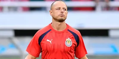 CH14 en calentamiento con Chivas. Foto: Sports Media