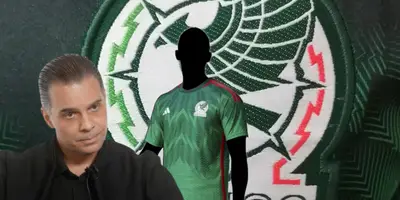 Christian Martinoli junto a futbolista incógnito del Tri / FOTO YOUTUBE