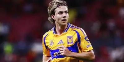 Córdova en partido con Tigres. Foto: El Universal