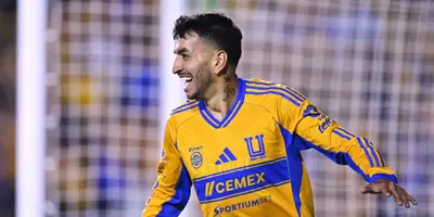 Correa en partido. Foto: Tigres