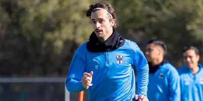 Cortizo en entreno con Rayados. Foto: Once Diario