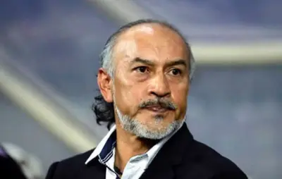 Cruz Azul está en crisis pero el técnico, Raúl Gutiérrez, no abandona al equipo.