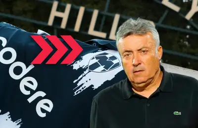 Domenec Torrent y flechas rojas hacia la derecha/Foto Rayados.