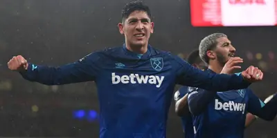 Edson Álvarez atraviesa por un gran momento futbolístico con el West Ham United.