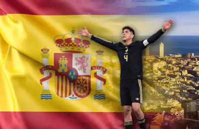 Edson Álvarez y bandera de España/Foto Wallpapers.com