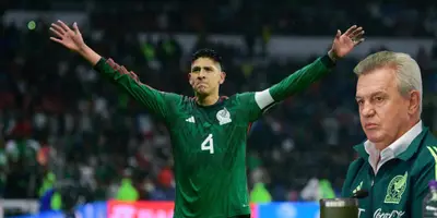Edson celebrando gol con México. Foto: Fútbol Total