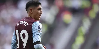 Edson en partido con WHU. Foto: TV Azteca