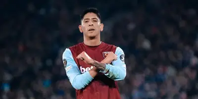 Edson en partido. Foto: West Ham