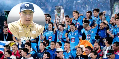 Efraín Juárez junto a futbolistas de Cruz Azul / FOTO JUAN FÚTBOL