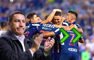 Efraín Juárez y jugadores de Monterrey/Foto Soy Rayado.