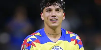 El América podría perder a uno de sus mejores jugadores en lo que va del torneo para Europa.