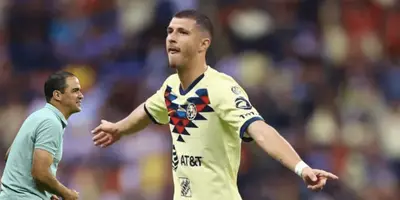 El argentino le echaría una manita al América.