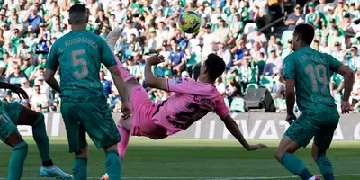 El ‘Cahchorro’ marcó su primer tanto con el Espanyol emulando la característica acrobacia del ‘Pentapichichi’