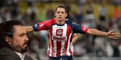 El delantero mexicano cerca de volver a Chivas.