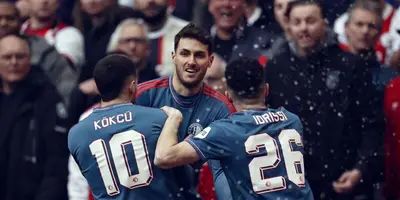 El delantero mexicano ha incrementado su valor de mercado a más del doble desde su llegada a Países Bajos