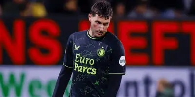 El delantero mexicano sigue con sequía goeladora.