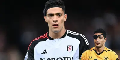El durísimo golpe del Fulham a Raúl Jiménez y justo vs los Wolves, está molesto